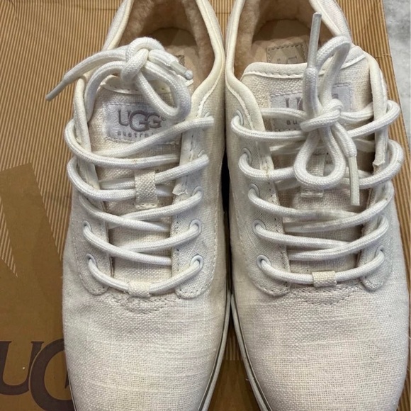 UGG Shoes - UGG White Lace-Up Casual Shoes